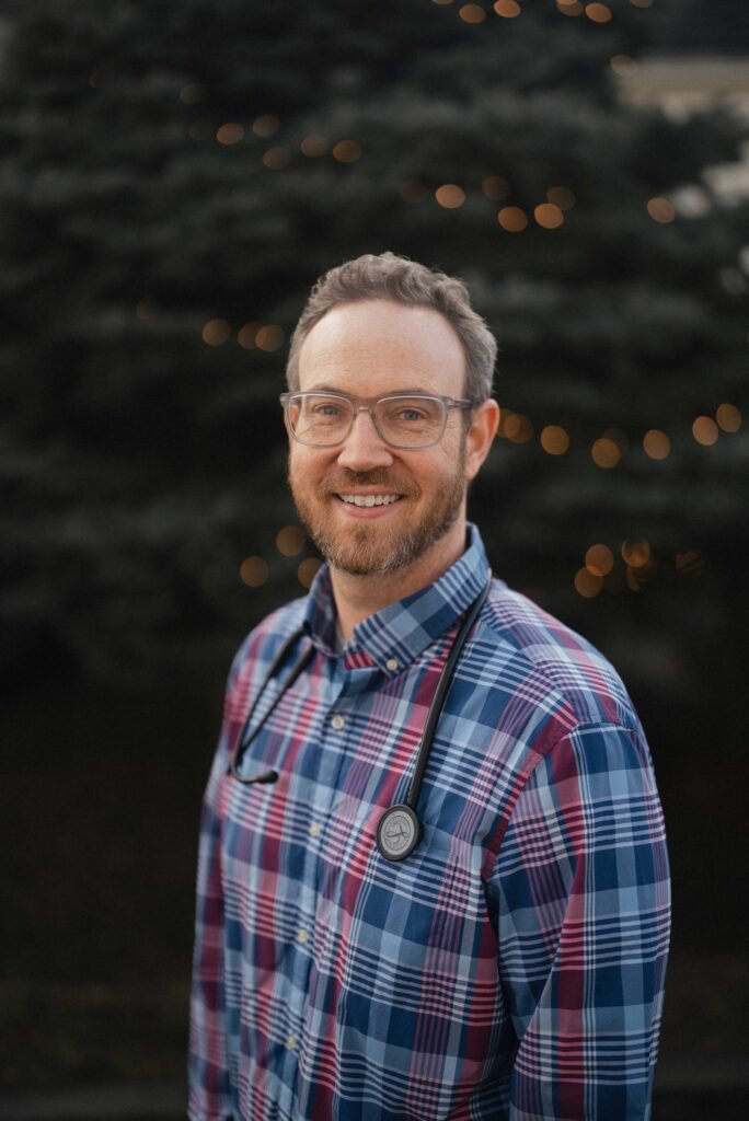 Dr. Jeff Vogel, Pet Dermatologist and partner at Seacoast Emergency and Referral Veterinary Hospital